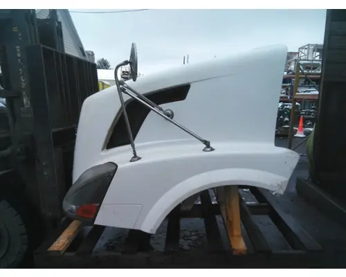 VOLVO VNL HOOD