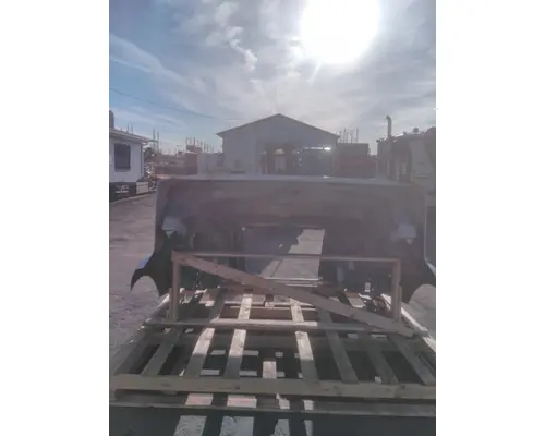 VOLVO VNL HOOD