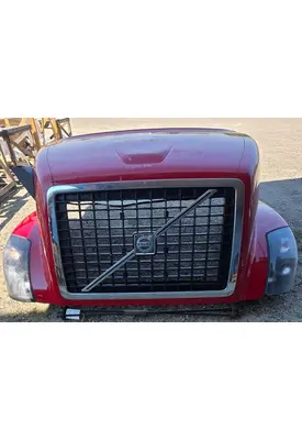 VOLVO VNL HOOD
