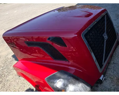 VOLVO VNL HOOD