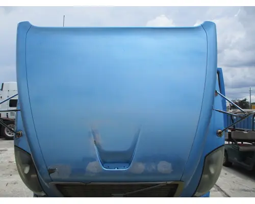 VOLVO VNL HOOD