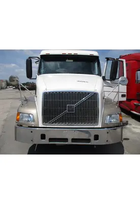 VOLVO VNL HOOD