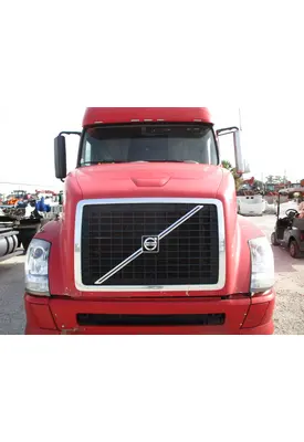 VOLVO VNL HOOD