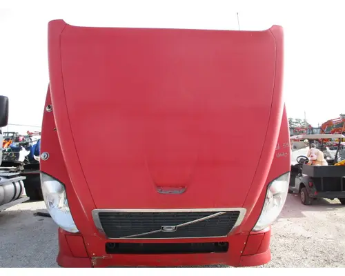 VOLVO VNL HOOD