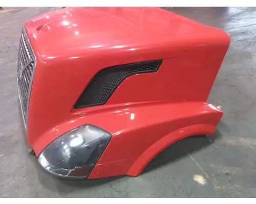 VOLVO VNL HOOD