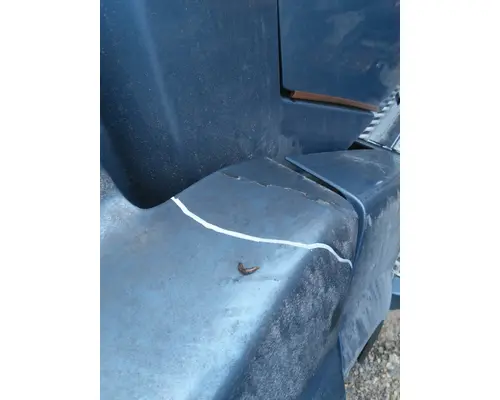 VOLVO VNL HOOD