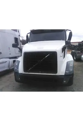 VOLVO VNL HOOD