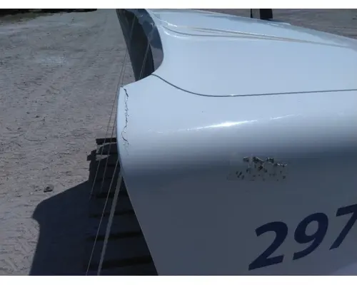 VOLVO VNL HOOD