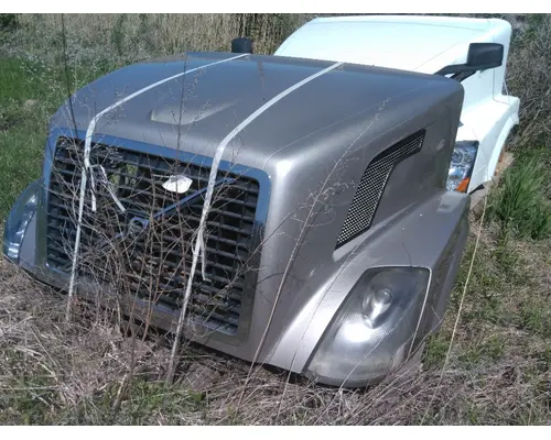 VOLVO VNL HOOD
