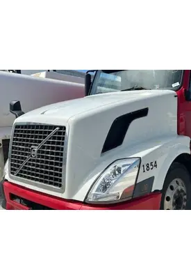 VOLVO VNL HOOD