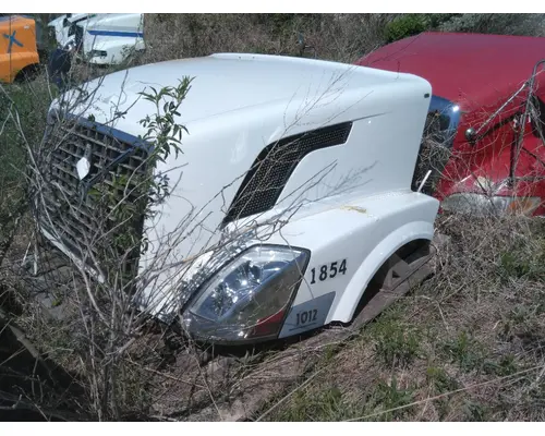 VOLVO VNL HOOD