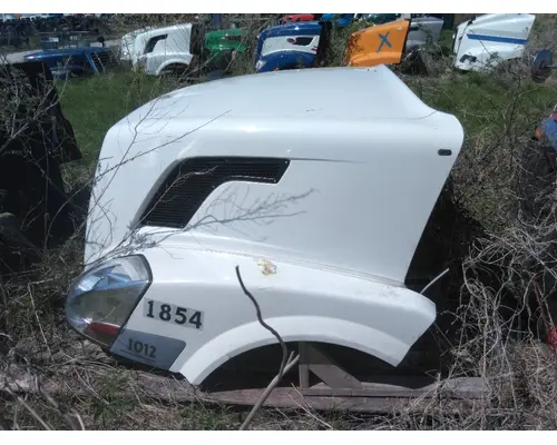 VOLVO VNL HOOD