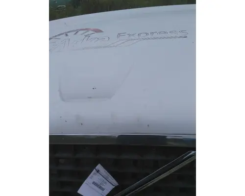 VOLVO VNL HOOD