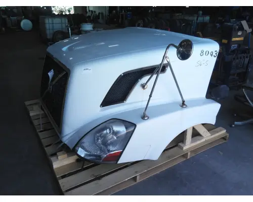 VOLVO VNL HOOD