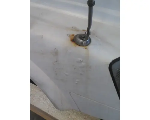 VOLVO VNL HOOD