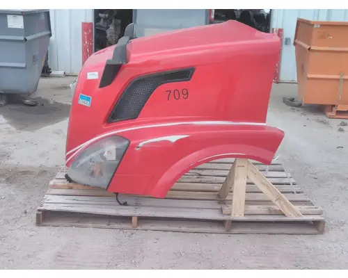 VOLVO VNL HOOD