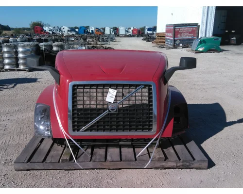 VOLVO VNL HOOD