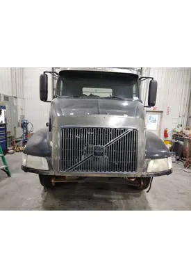 VOLVO VNL HOOD