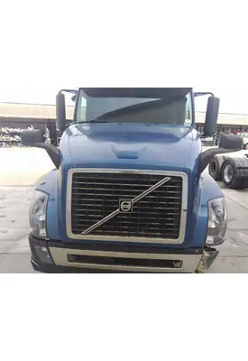 VOLVO VNL HOOD