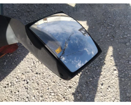 VOLVO VNL HOOD