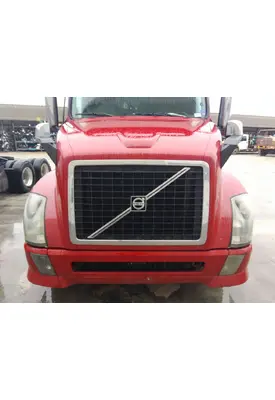 VOLVO VNL HOOD