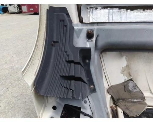 VOLVO VNL HOOD
