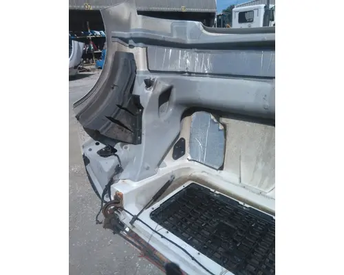 VOLVO VNL HOOD