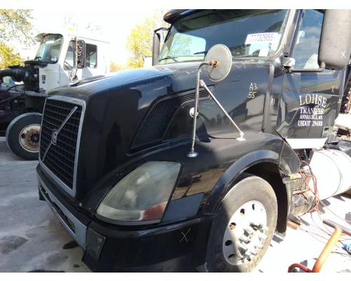 VOLVO VNL HOOD