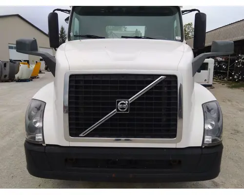 VOLVO VNL HOOD