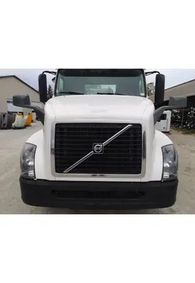 VOLVO VNL HOOD