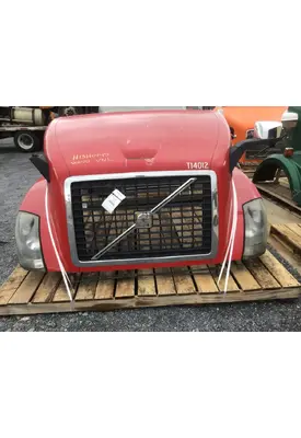 VOLVO VNL HOOD