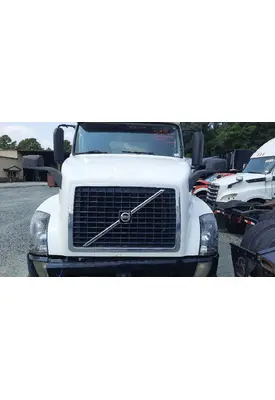 VOLVO VNL HOOD