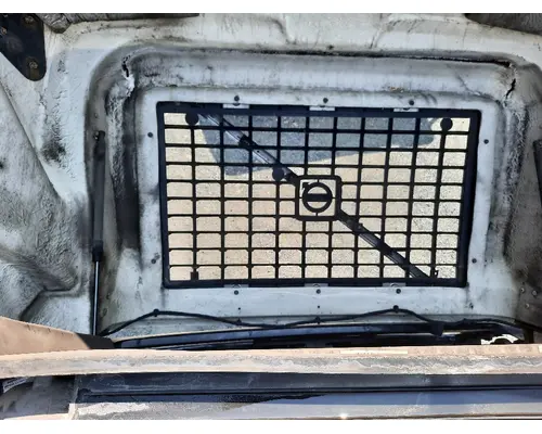 VOLVO VNL HOOD