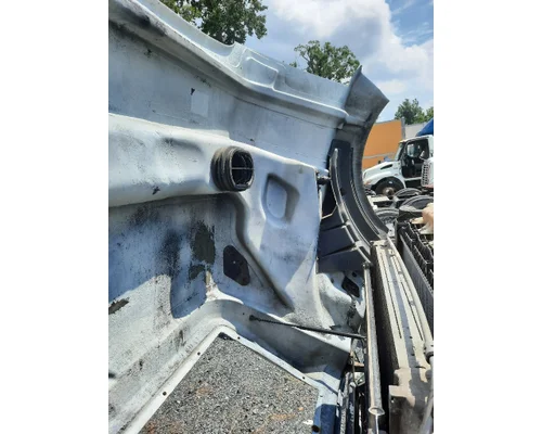 VOLVO VNL HOOD