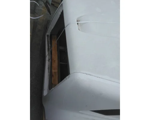 VOLVO VNL HOOD