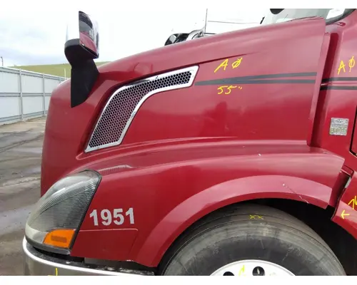 VOLVO VNL HOOD