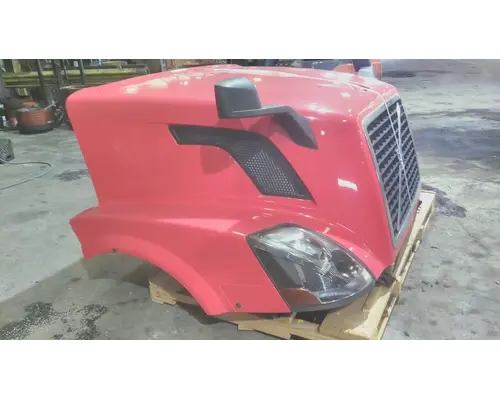 VOLVO VNL HOOD
