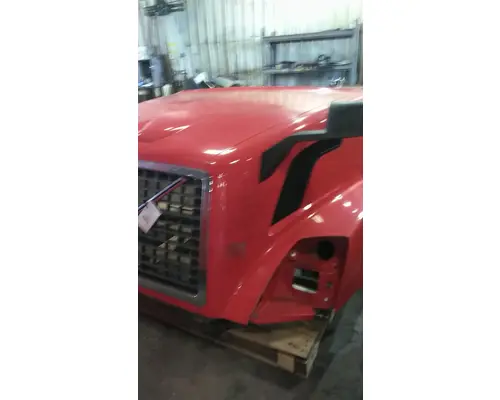 VOLVO VNL HOOD