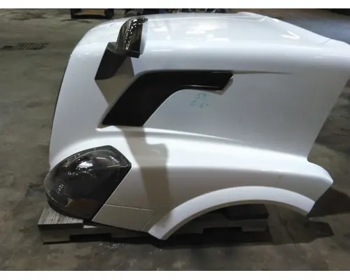 VOLVO VNL HOOD