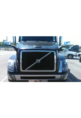 VOLVO VNL HOOD
