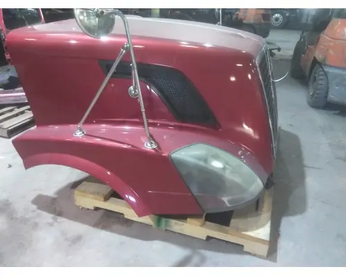 VOLVO VNL HOOD