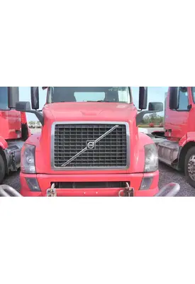 VOLVO VNL HOOD