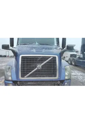 VOLVO VNL HOOD