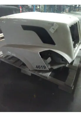VOLVO VNL HOOD