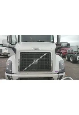 VOLVO VNL HOOD