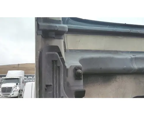 VOLVO VNL HOOD