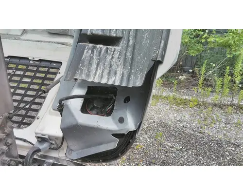 VOLVO VNL HOOD