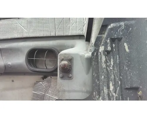 VOLVO VNL HOOD