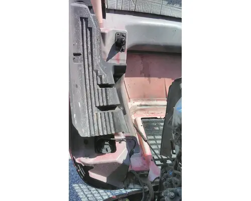 VOLVO VNL HOOD