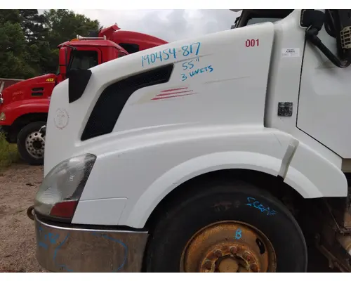 VOLVO VNL HOOD